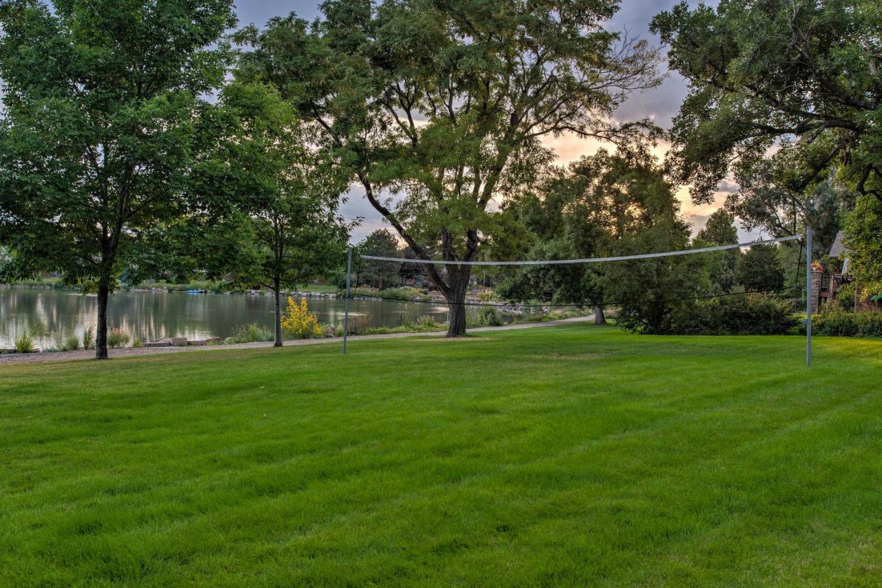 On-Site Lake Home With Large Yard In Denver! Exterior photo